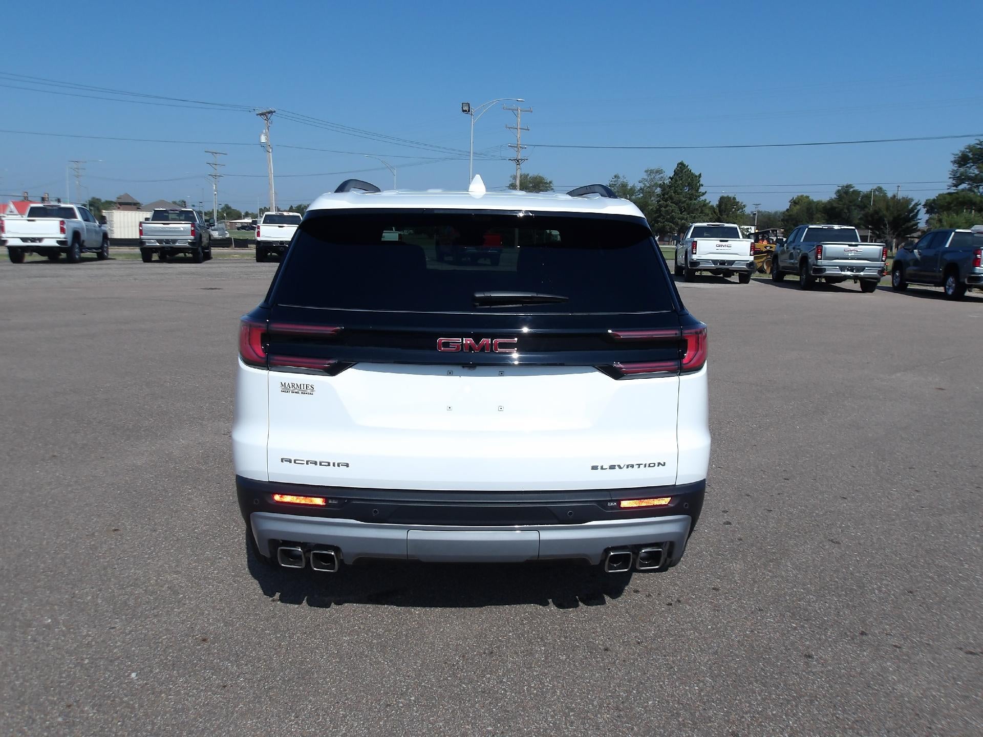 2026 GMC Acadia Elevation