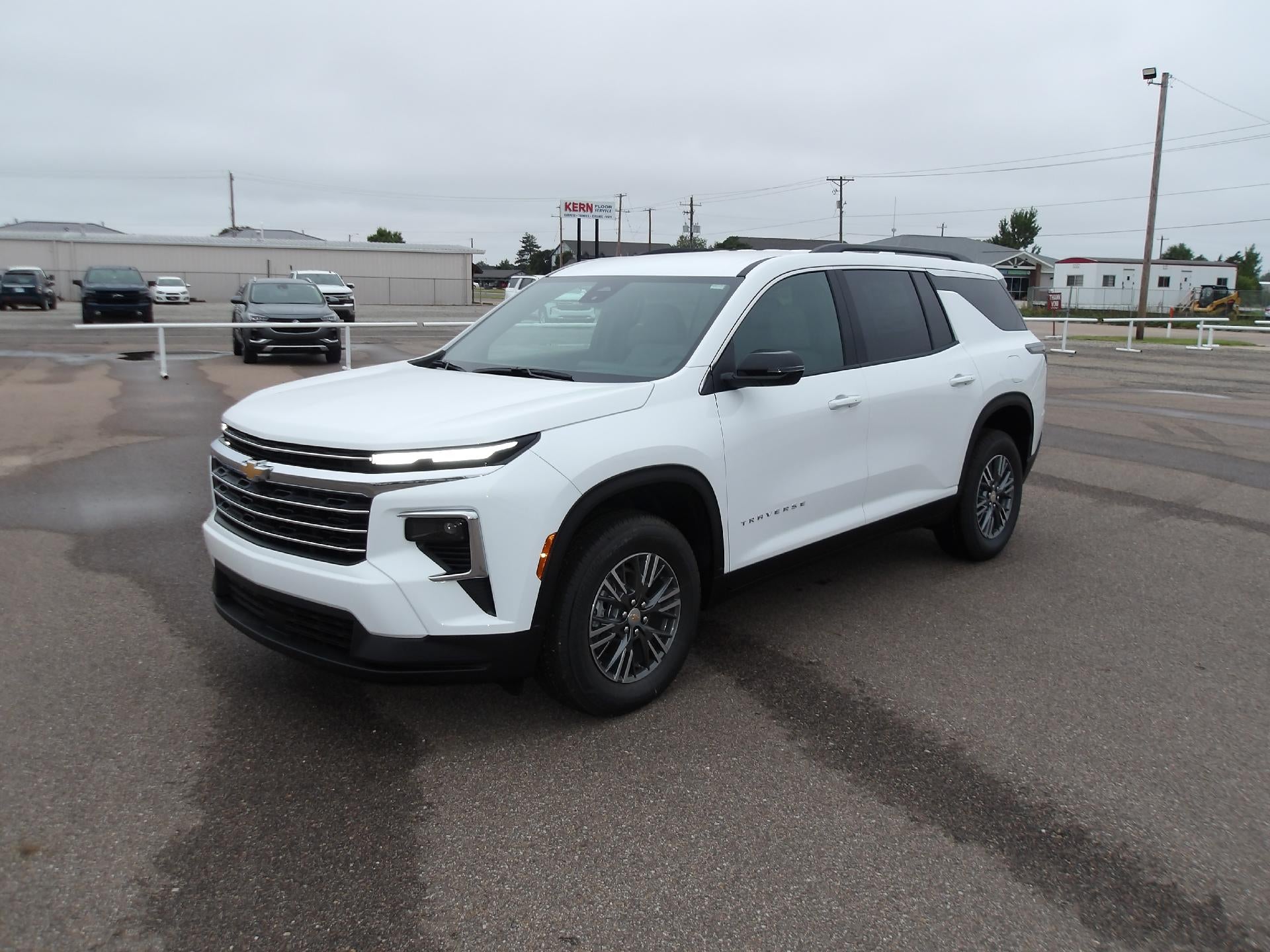 2025 Chevrolet Traverse LT