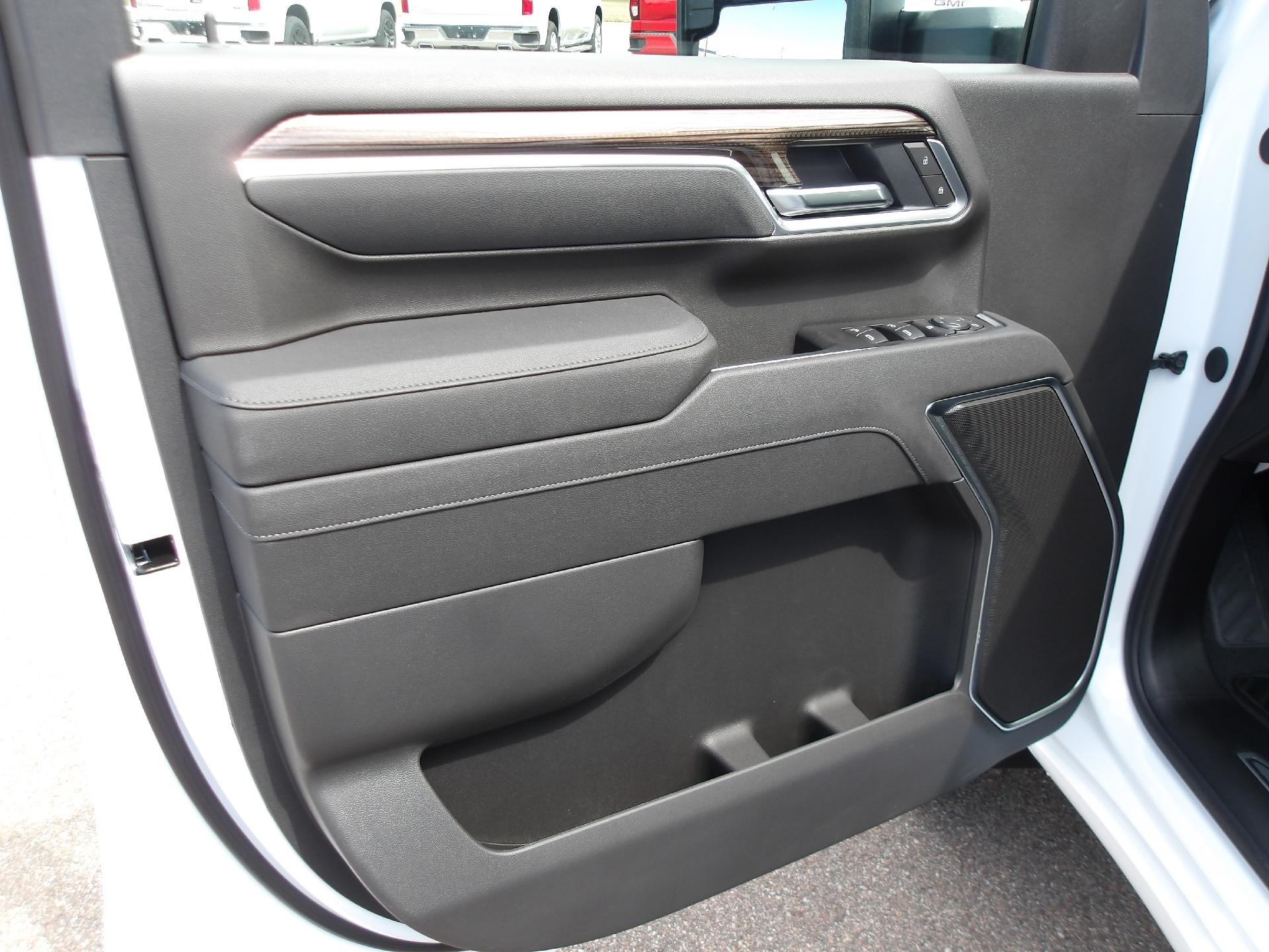 2026 Chevrolet Silverado 3500 HD Chassis Cab LT
