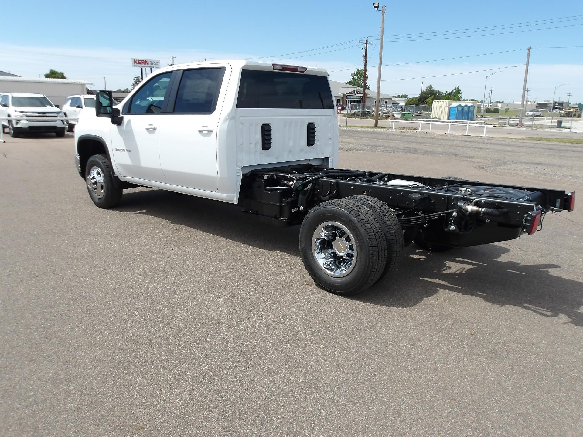 2026 Chevrolet Silverado 3500 HD Chassis Cab LT